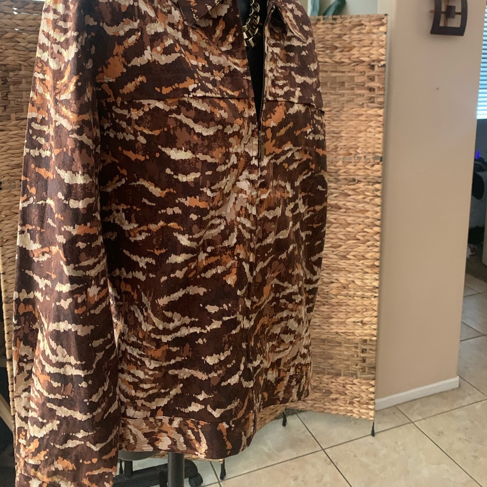 🤯🖤Awesome jacket 🧥 - Picture 3 of 5
